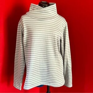 Columbia Pullover Sweater